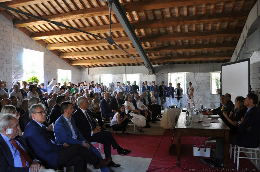 La Art del Pischiello festeggia gli 80 anni del suo fondatore Giancarlo Luigetti